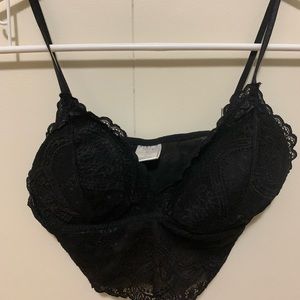 Suzy Shier Seamless Lace Knit Bralette Size Small